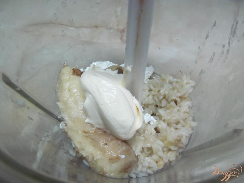 Фото приготовление рецепта: Десерт с бананом шаг №2