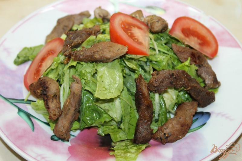 Фото приготовление рецепта: Фреш салат с утиной грудкой и пармезаном шаг №8