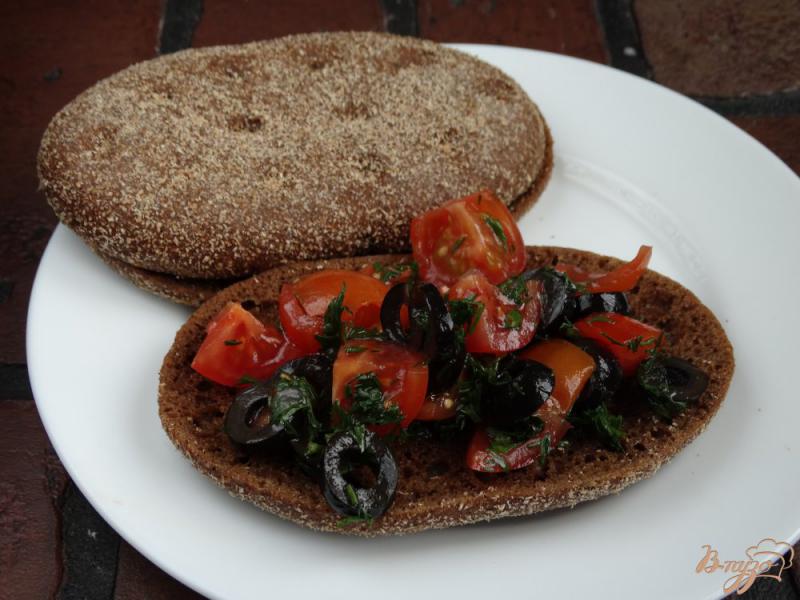 Фото приготовление рецепта: Двойной сандвич с бужениной и томатной сальсой шаг №3