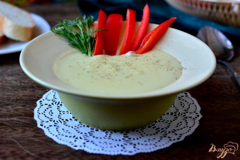 Фото приготовление рецепта: Крем-суп из сельдерея шаг №5