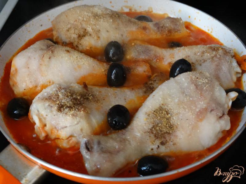Фото приготовление рецепта: Куриные голени по-средиземноморски шаг №6