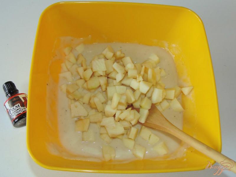 Фото приготовление рецепта: Постный яблочный пирог шаг №3