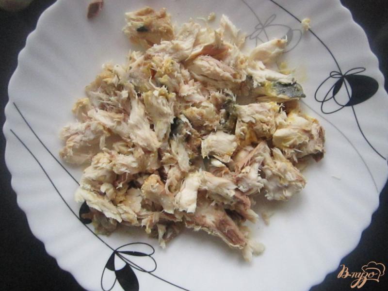 Фото приготовление рецепта: Салат из запеченной рыбы и рукколой шаг №1