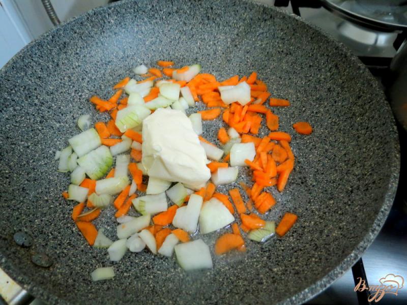 Фото приготовление рецепта: Суп с кабачками с молоком шаг №3