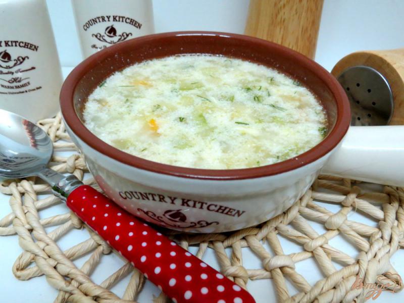 Фото приготовление рецепта: Суп с кабачками с молоком шаг №11