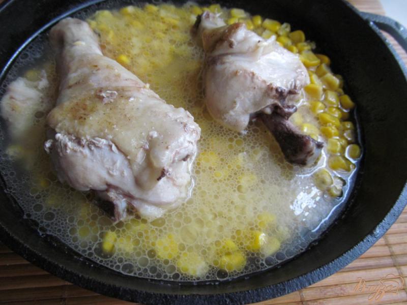 Фото приготовление рецепта: Паста орзо с кукурузой и курицей шаг №4