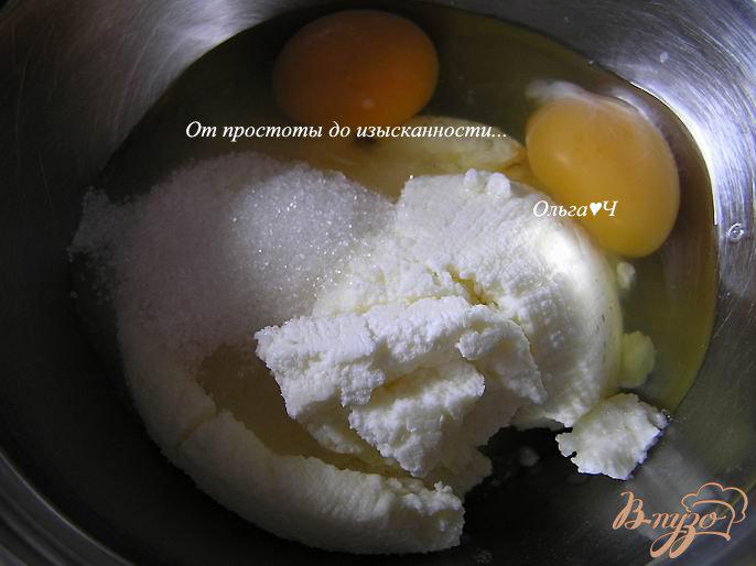 Фото приготовление рецепта: Творожник с кокосовой стружкой шаг №1