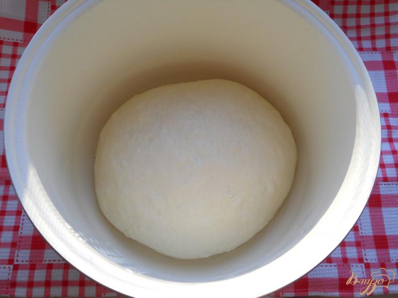 Фото приготовление рецепта: Домашний белый хлеб в мультиварке шаг №7