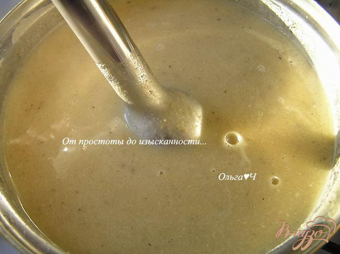 Фото приготовление рецепта: Гороховый суп-пюре с сайрой шаг №5