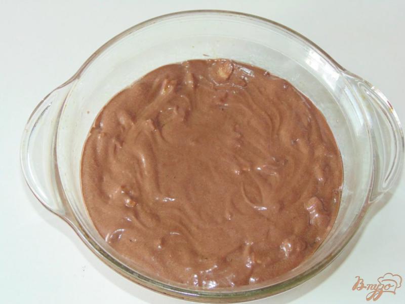Фото приготовление рецепта: Шоколадный пирог с яблоками на сметанном тесте шаг №5
