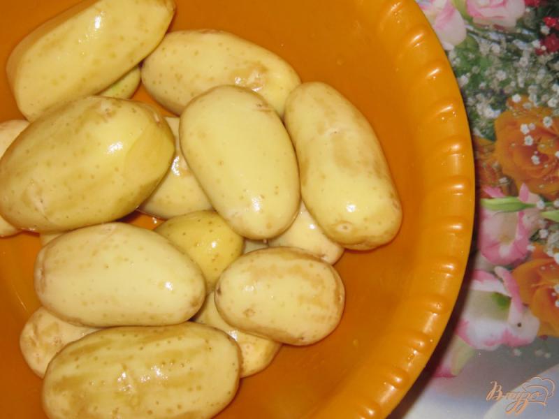 Фото приготовление рецепта: Свинина запеченная с молодым картофелем в рукаве шаг №3