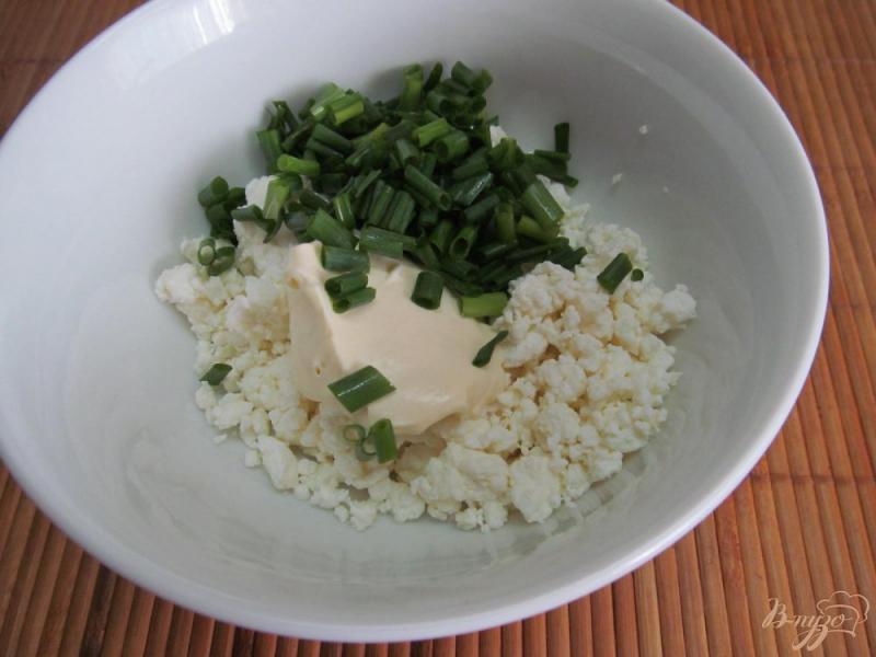 Фото приготовление рецепта: Салат из творога с картофелем и огурцом шаг №1