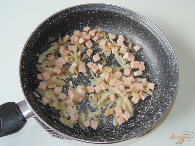 Фото приготовление рецепта: Паста из твердых сортов с ветчиной и сыром шаг №2