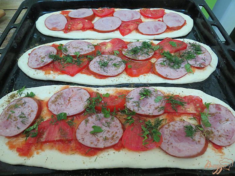 Фото приготовление рецепта: Пицца порционная шаг №7