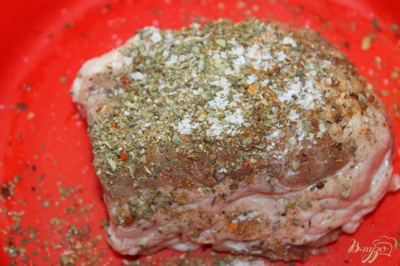 Фото приготовление рецепта: Буженина с свиного ошейка в специях и горчице шаг №3