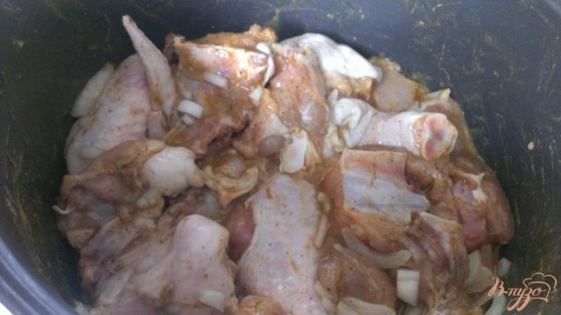 Фото приготовление рецепта: Картошка запеченная с курицей шаг №3
