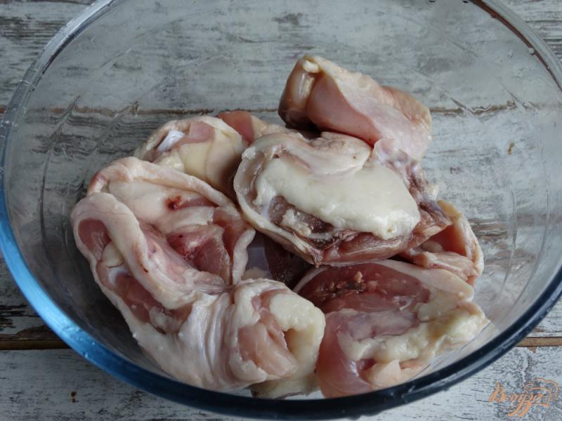 Фото приготовление рецепта: Курица запеченная с сыром шаг №1