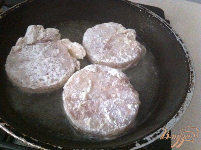 Фото приготовление рецепта: Филе хека запеченное с сыром шаг №3