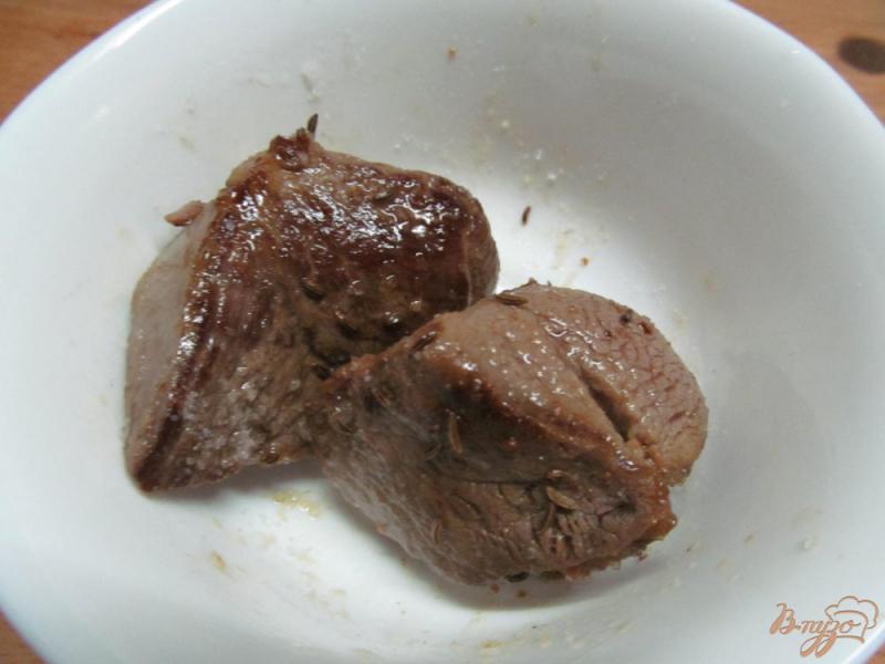 Фото приготовление рецепта: Гречневая каша с бараниной в мультиварке шаг №3
