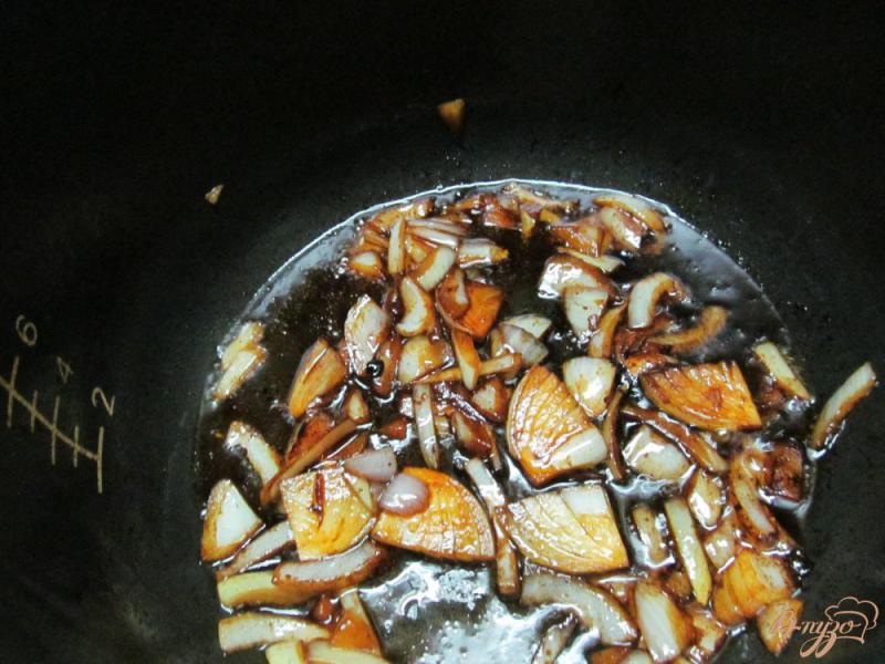 Фото приготовление рецепта: Гречневая каша с бараниной в мультиварке шаг №4