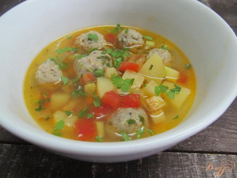 Фото приготовление рецепта: Кабачковый суп с фрикадельками шаг №9
