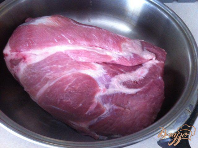 Фото приготовление рецепта: Свинина запеченная в травах шаг №1