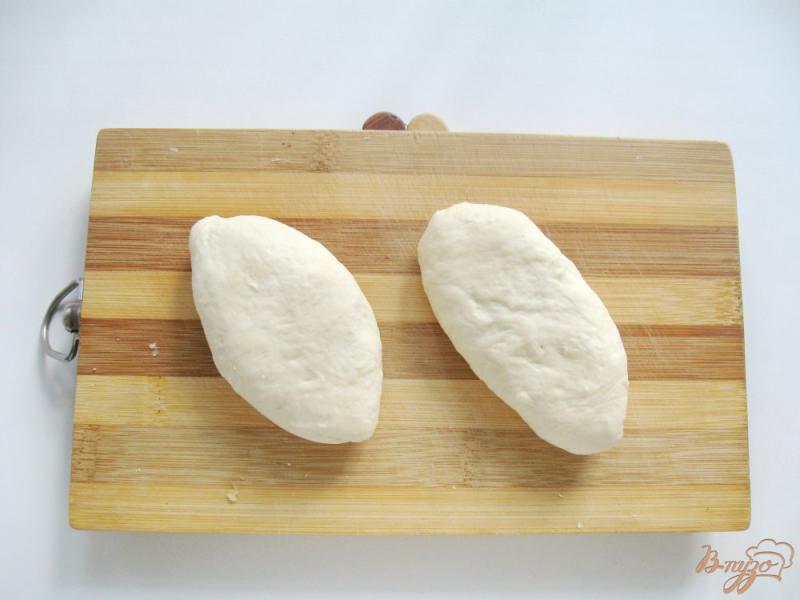 Фото приготовление рецепта: Жареные пирожки с картофелем и луком шаг №6