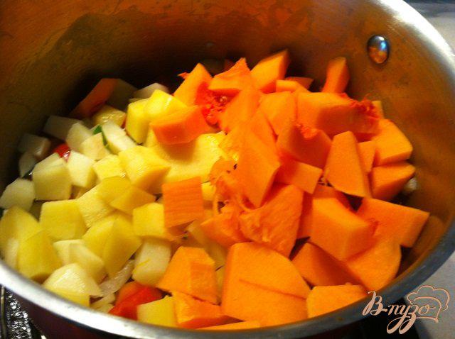 Фото приготовление рецепта: Овощной суп-пюре шаг №6