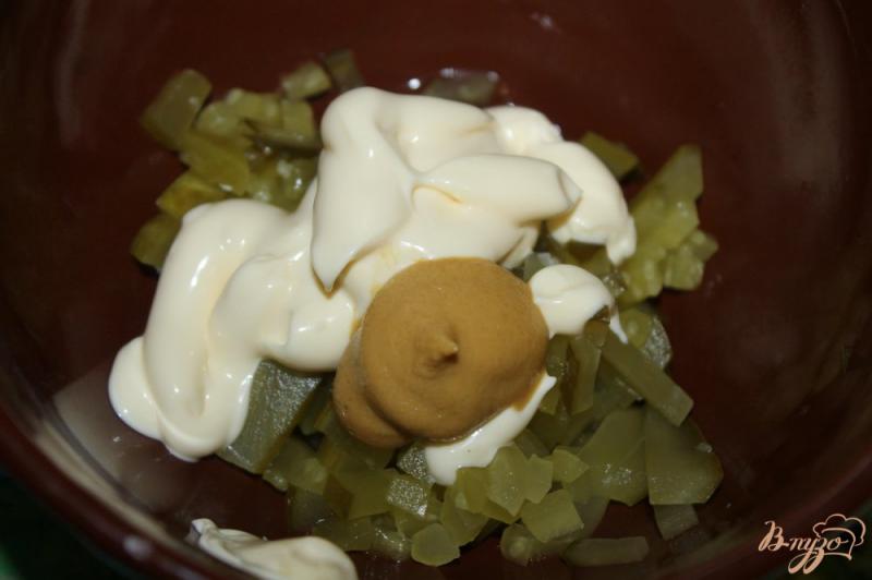 Фото приготовление рецепта: Картофельная гармошка из копченым салом и перцем под соусом шаг №12