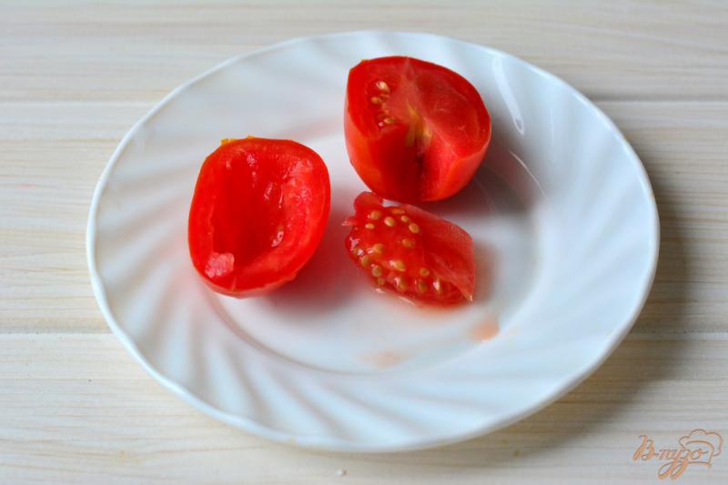 Фото приготовление рецепта: Вяленые томаты со свежим базиликом шаг №1