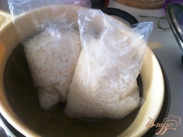 Фото приготовление рецепта: Томатный рис шаг №1