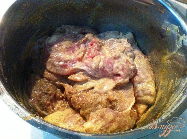 Фото приготовление рецепта: Куриные бедрышки без кости в пряной панировке шаг №1