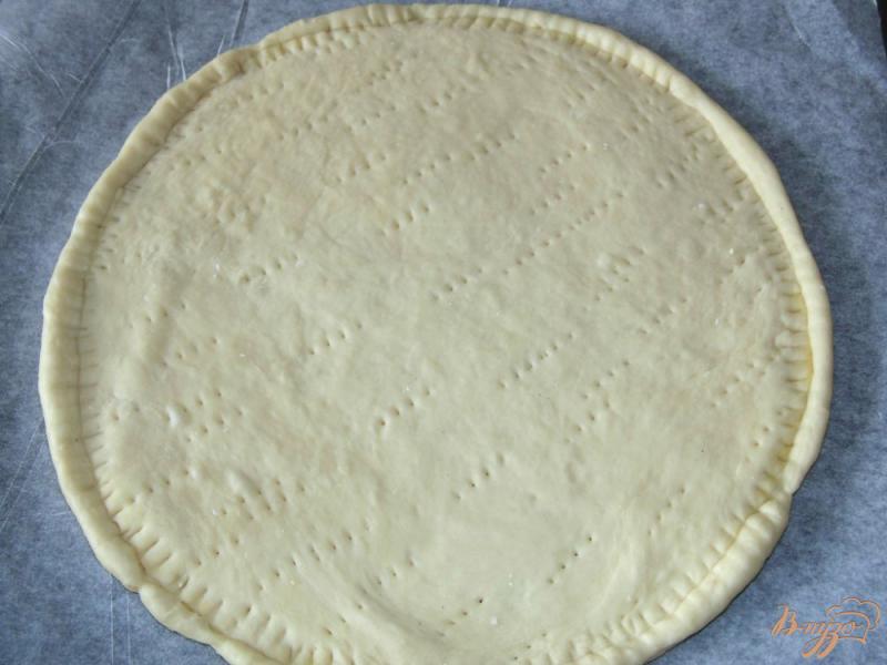 Фото приготовление рецепта: Пицца с бужениной и болгарским перцем шаг №3