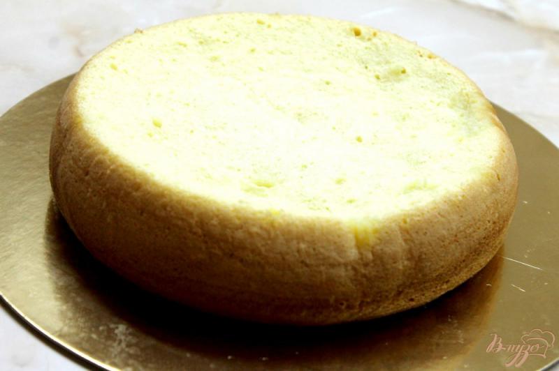 Фото приготовление рецепта: Приготовления классического бисквита в мультиварке шаг №7