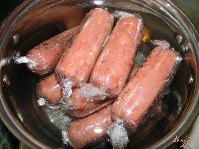 Фото приготовление рецепта: Домашняя колбаска из курицы и телятины шаг №4