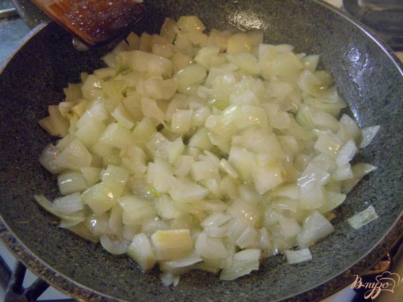 Фото приготовление рецепта: Мясные зразы с яйцом и луком шаг №2