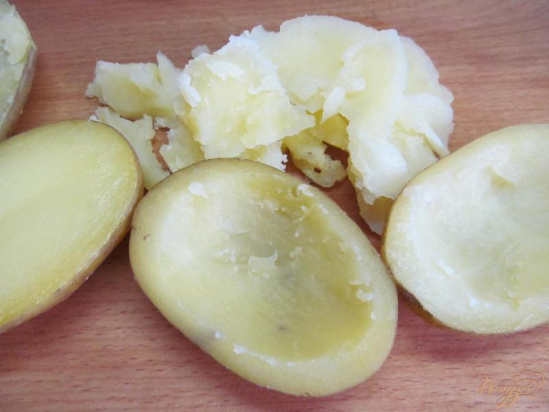 Фото приготовление рецепта: Фаршированный картофель шаг №5