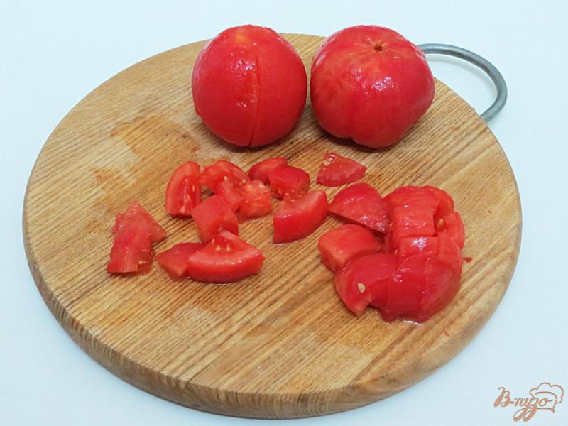 Фото приготовление рецепта: Печень в сметанном соусе с помидорами шаг №1