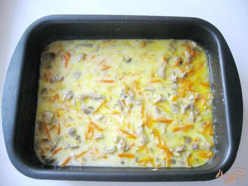 Фото приготовление рецепта: Тефтели с морковью и грибами в духовке шаг №7