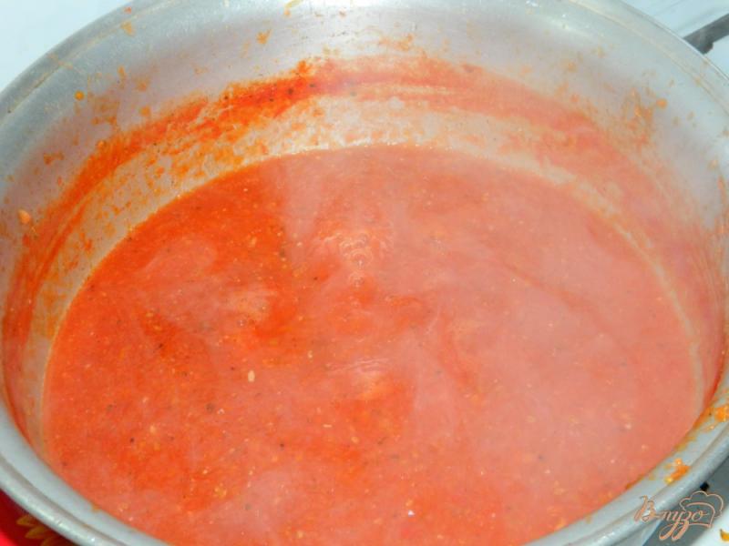 Фото приготовление рецепта: Острые баклажаны с томатами шаг №5