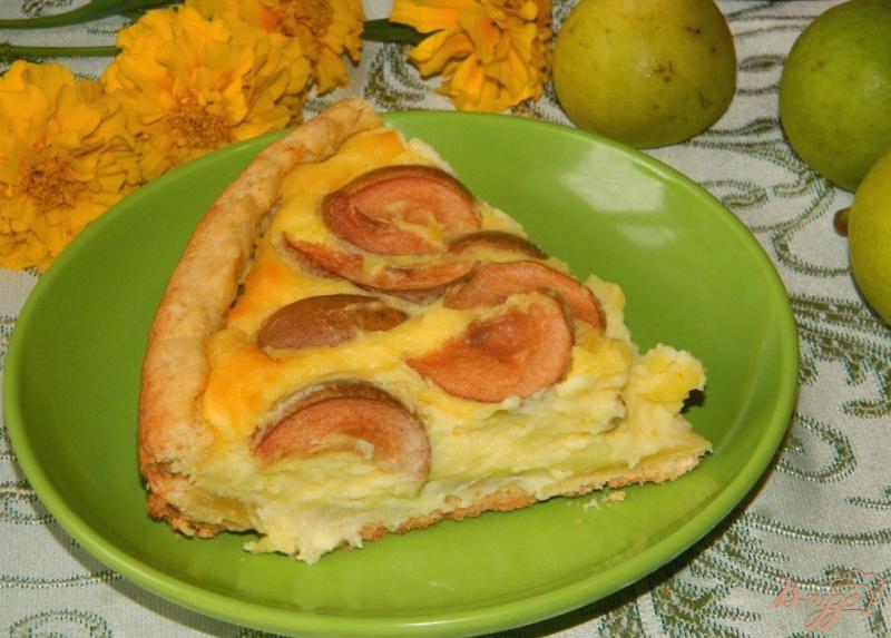 Фото приготовление рецепта: Пирог с грушами на основе заварного крема и творожного сыра шаг №9