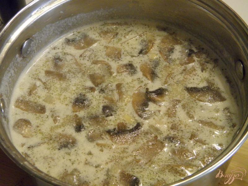 Фото приготовление рецепта: Суп-пюре грибной шаг №6