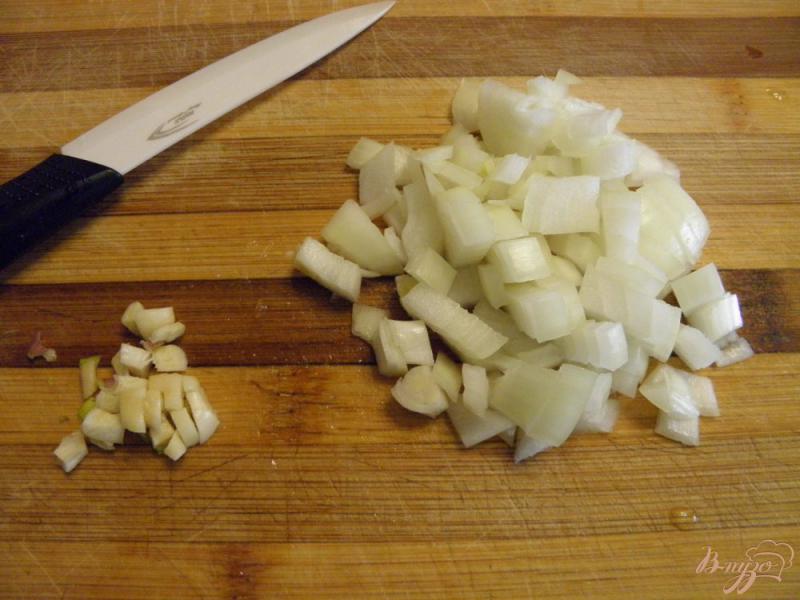 Фото приготовление рецепта: Суп-пюре грибной шаг №1