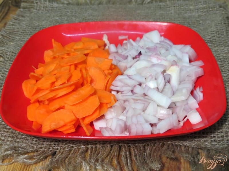 Фото приготовление рецепта: Борщ постный с перцем и помидорами шаг №6