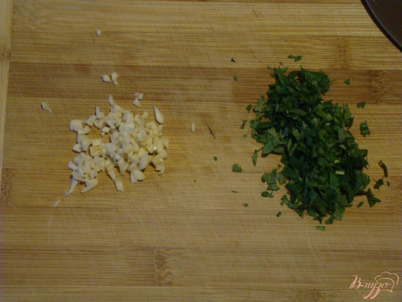 Фото приготовление рецепта: Телятина в баклажаново-соевом соусе шаг №11