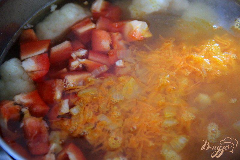 Фото приготовление рецепта: Легкий овощной суп шаг №4