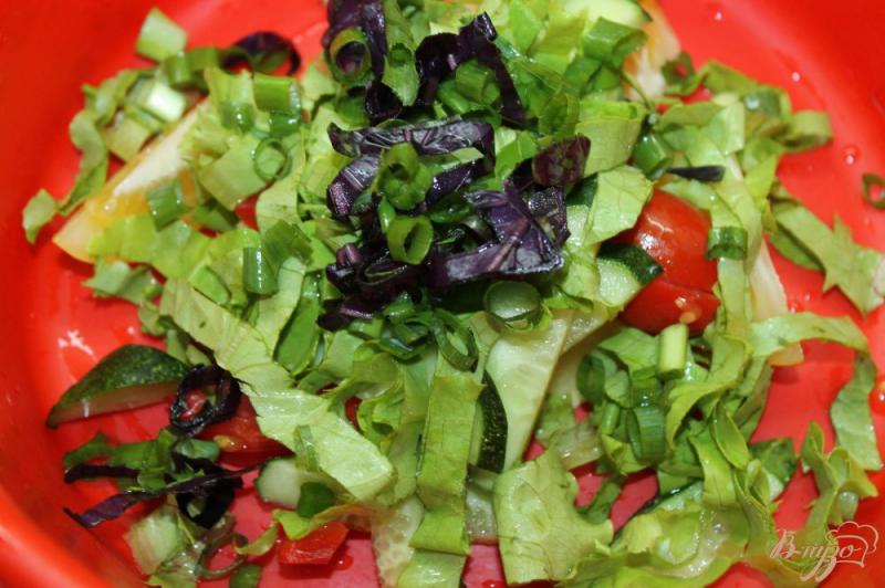 Фото приготовление рецепта: Овощной фитнес салат шаг №4