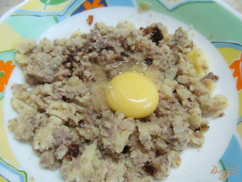 Фото приготовление рецепта: Закуска из картофеля с печенью шаг №2