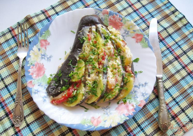 Фото приготовление рецепта: Баклажаны с овощами под соусом шаг №10