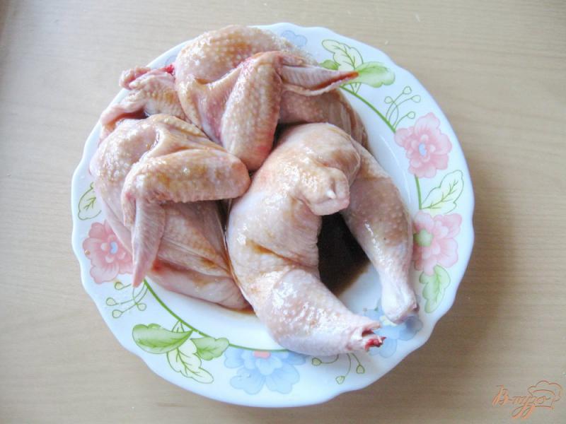 Фото приготовление рецепта: Цыпленок запеченный в соево-медовом маринаде шаг №2